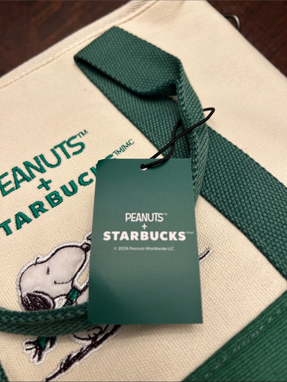 Starbucks Peanuts Canvas Tote in White and Green - Picture 2 of 5